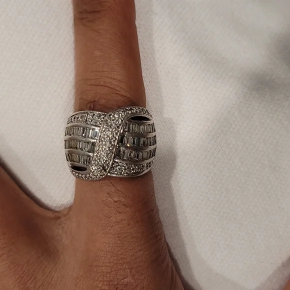 Infinite ♾ Rings 💍 - Picture 3 of 7